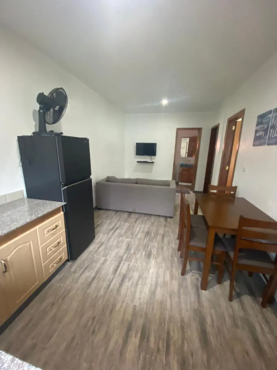 Family Room — 10